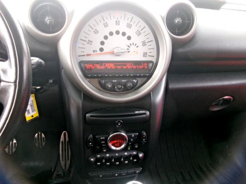 Used 2012 MINI Cooper Countryman S image 9