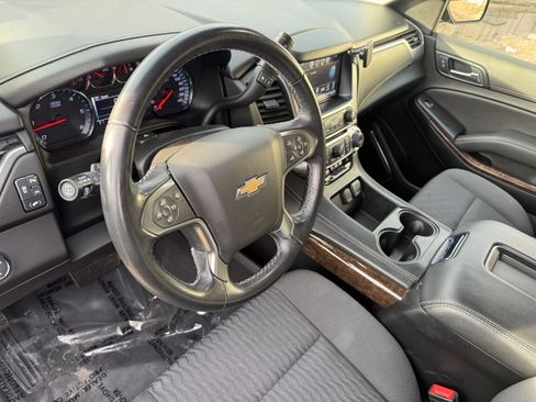 Used 2020 Chevrolet Tahoe LS w/ Enhanced Driver Alert Package image 12