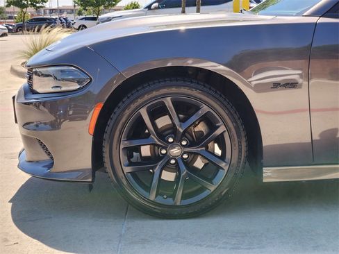 Used 2023 Dodge Charger R/T w/ Blacktop Package image 7