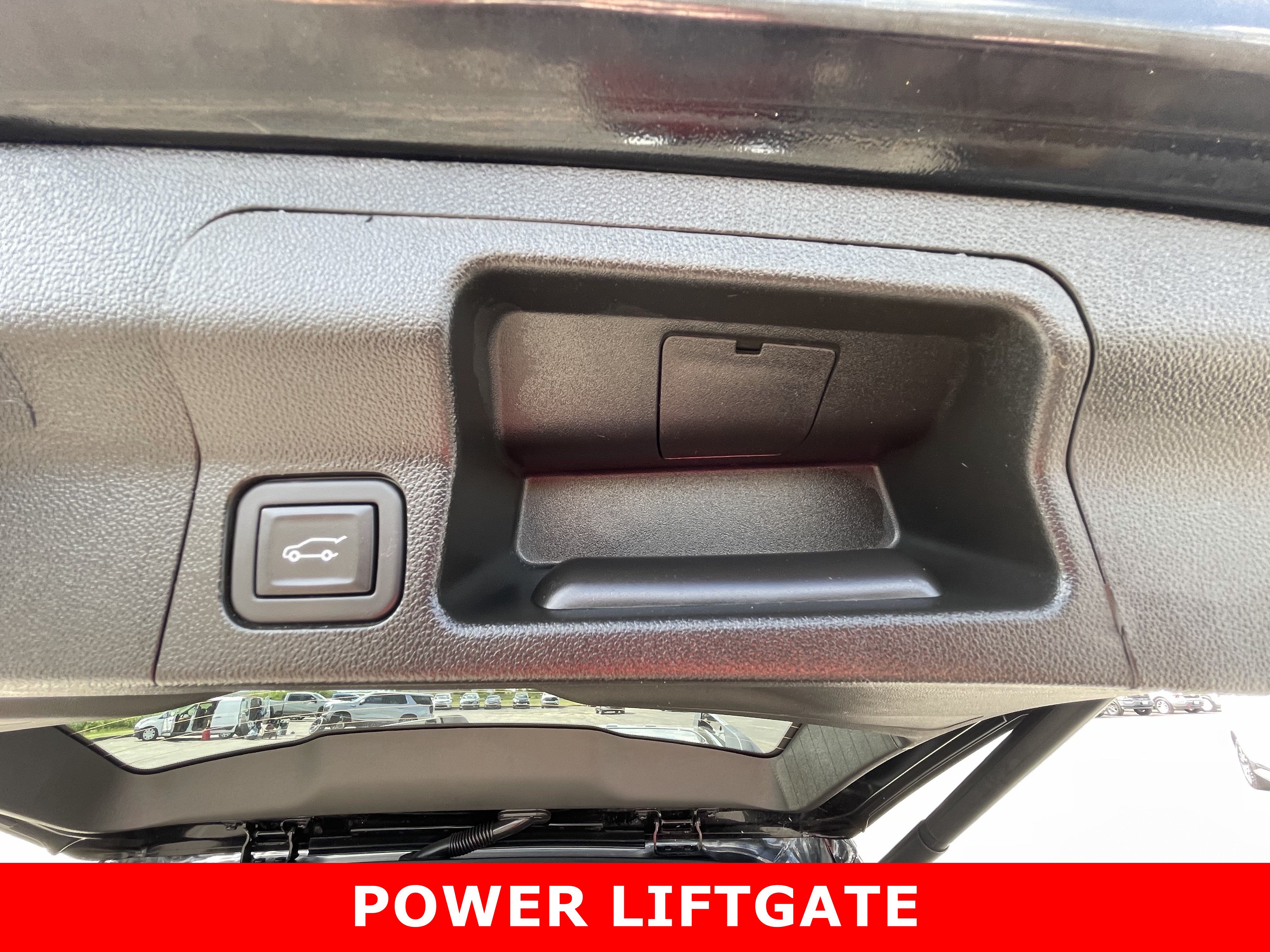 Certified 2023 GMC Acadia SLT w/ Elevation Edition AWD/4WD image 28