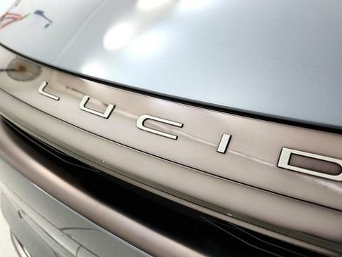 Used 2024 Lucid Air Touring AWD/4WD image 28