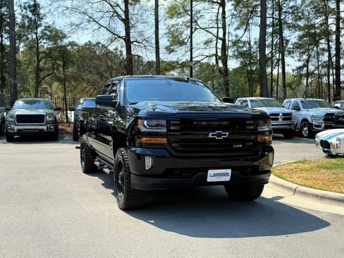 Used 2016 Chevrolet Silverado 1500 LT w/ Midnight Edition image 1