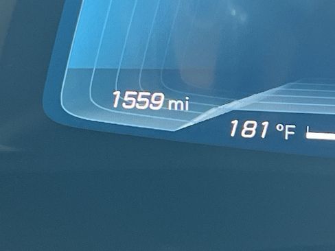 Used 2025 Chevrolet Corvette Z06 w/ Chrome Exterior Badge Package image 22