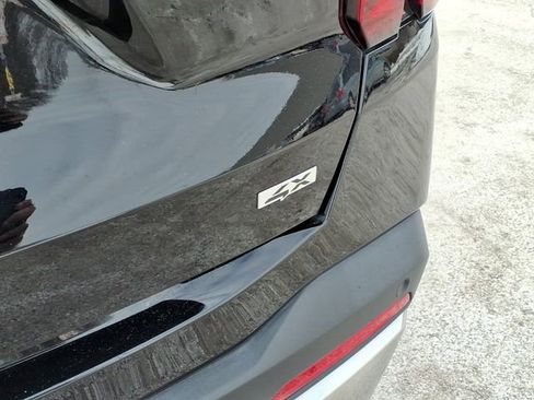 Used 2024 Kia Sorento S image 32