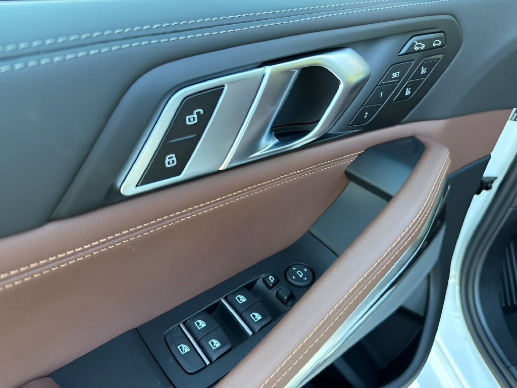 New 2027 BMW X6 xDrive40i AWD/4WD image 12