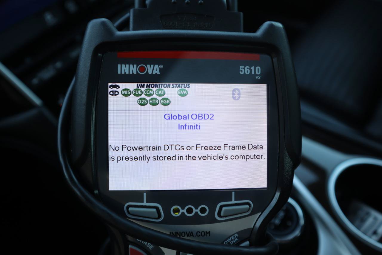 Used 2015 INFINITI Q50 AWD w/ Technology Package image 24