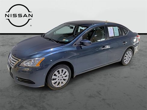 Used 2015 Nissan Sentra SV image 1