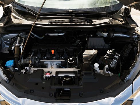 Certified 2021 Honda HR-V EX-L image 42