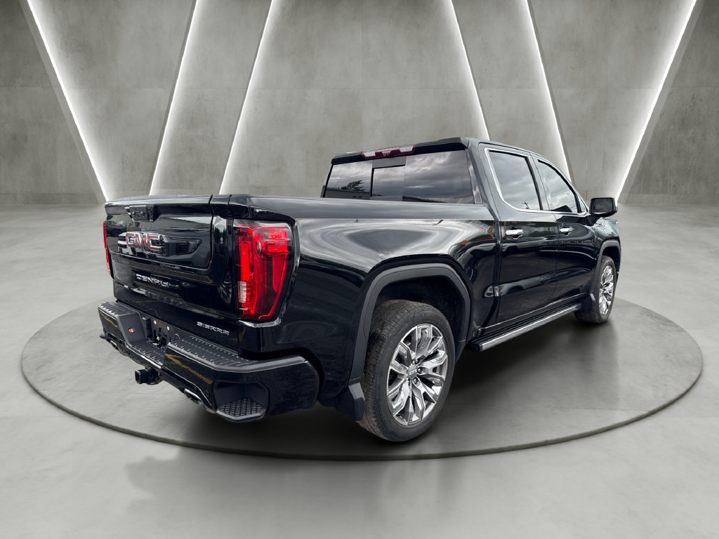 Used 2023 GMC Sierra 1500 Denali AWD/4WD image 4