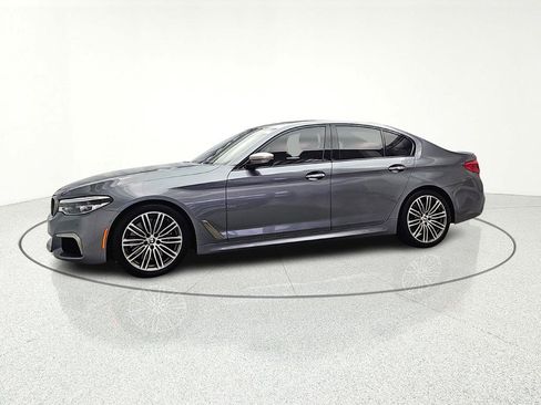 Used 2018 BMW M550i xDrive AWD/4WD image 4