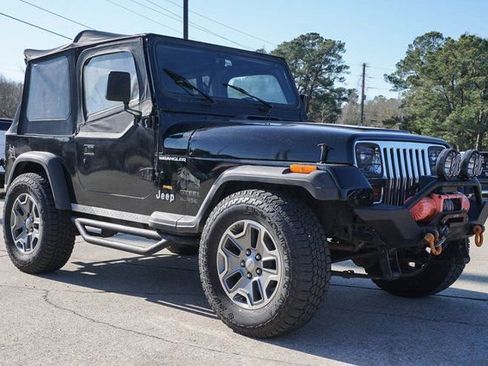 Used 1993 Jeep Wrangler S image 2