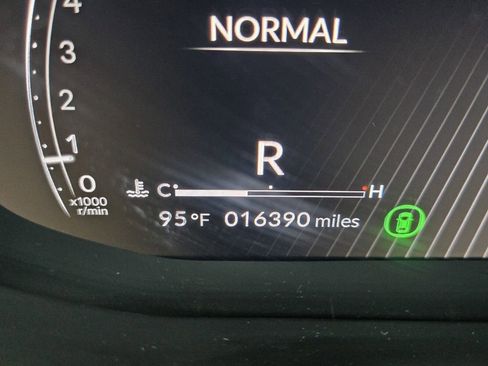 Used 2024 Acura MDX FWD image 25