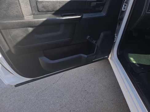 Used 2018 RAM 1500 Express RWD image 15
