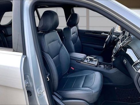 Used 2016 Mercedes-Benz GLE 400 4MATIC image 7