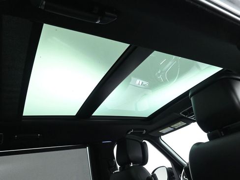 Used 2020 Land Rover Range Rover Long Wheelbase HSE image 22