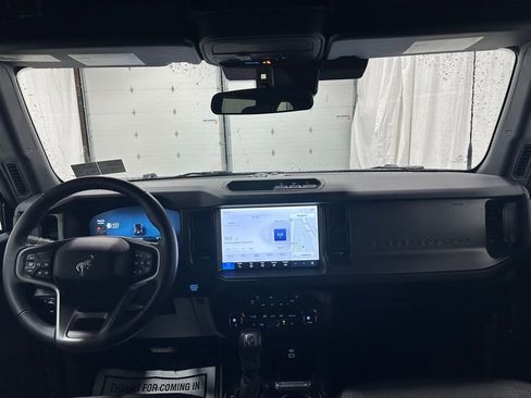 Used 2025 Ford Bronco Big Bend image 38