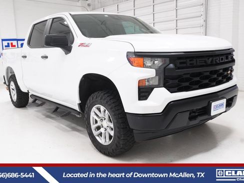 Used 2023 Chevrolet Silverado 1500 W/T w/ WT Value Package AWD/4WD image 3