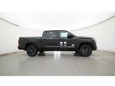 New 2025 Toyota Tundra Platinum AWD/4WD image 27