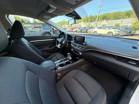 Used 2023 Nissan Altima 2.5 SV AWD/4WD image 76