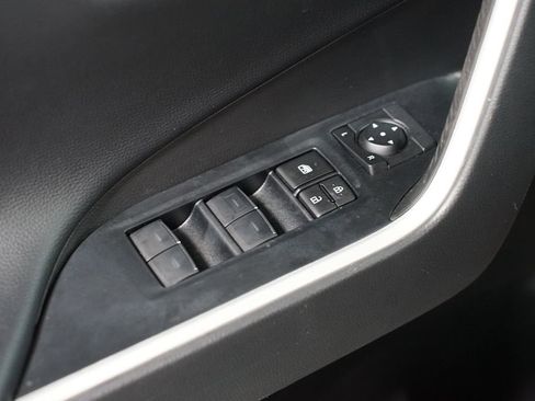 Used 2023 Toyota RAV4 Limited image 32