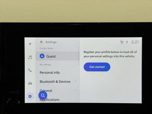 Certified 2025 Toyota Corolla LE image 28