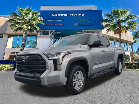Used 2024 Toyota Tundra SR5 w/ SR5 Premium Package AWD/4WD image 9