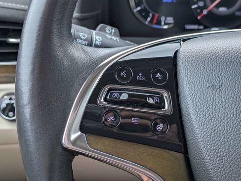 Used 2019 Cadillac Escalade Luxury RWD image 22