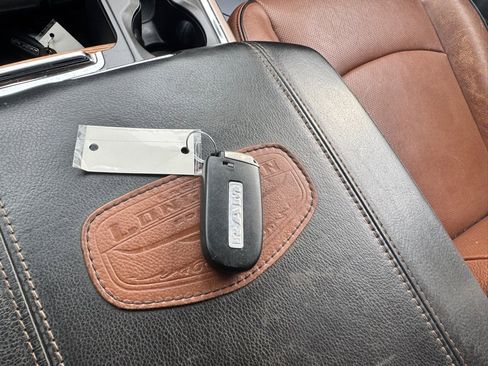 Used 2018 RAM 2500 Longhorn image 14