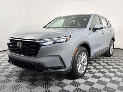 Used 2023 Honda CR-V EX-L image 3