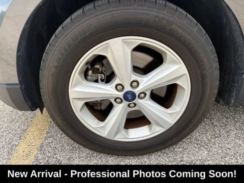 Used 2018 Ford Edge SE AWD/4WD image 11
