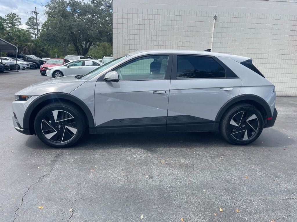 Used 2026 Hyundai Ioniq 5 SE AWD/4WD image 2