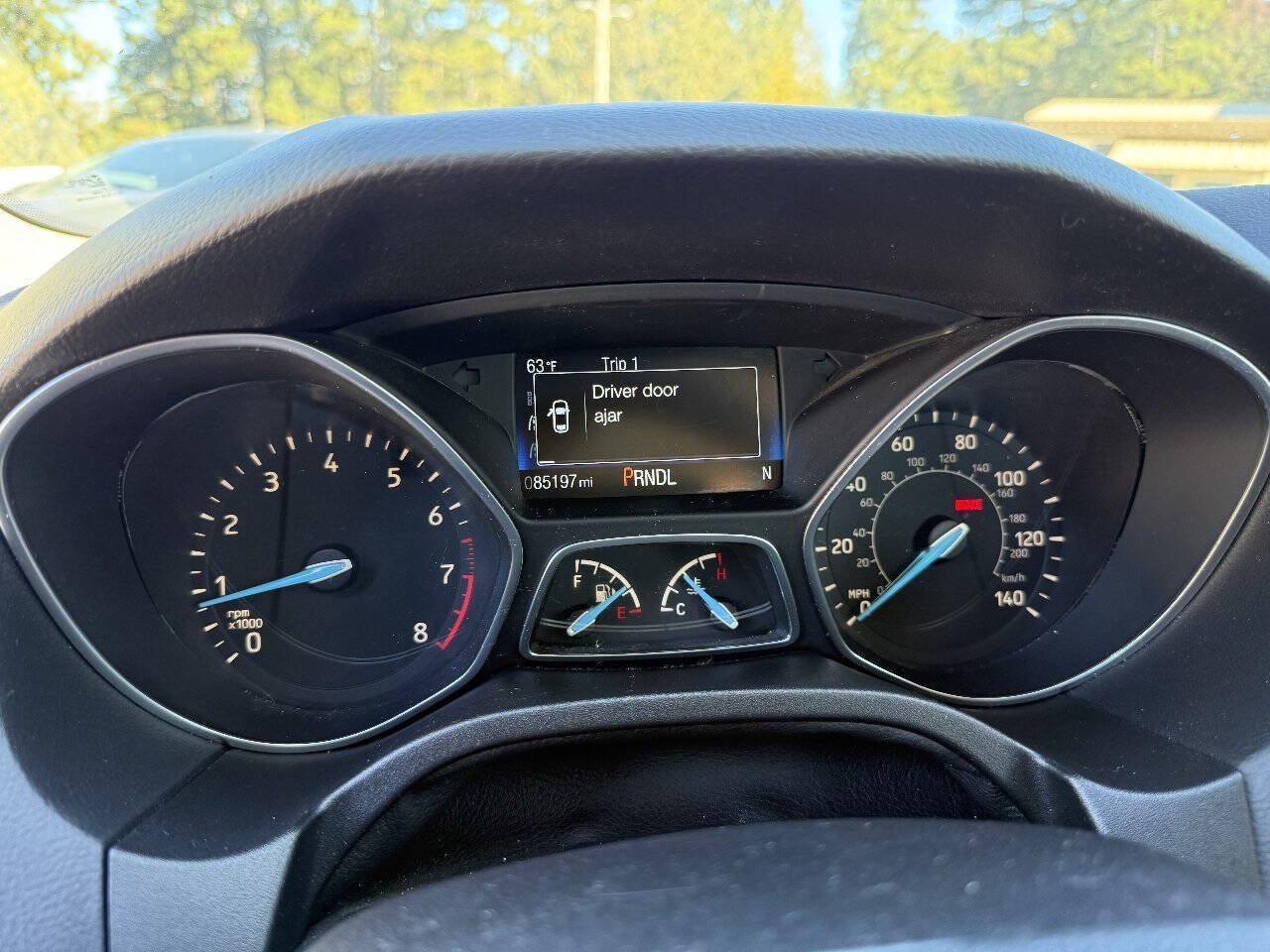 Used 2015 Ford Focus SE FWD image 6