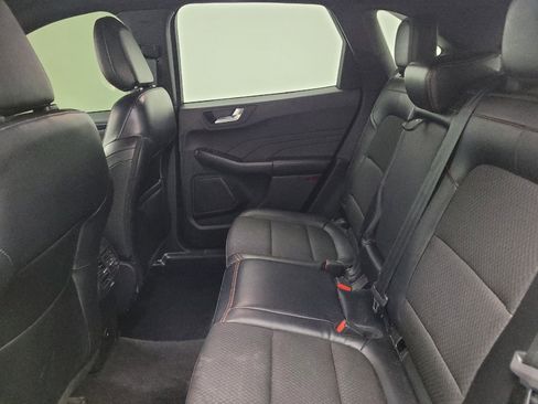 Used 2023 Ford Escape ST-Line FWD image 18