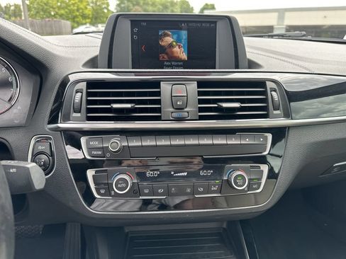 Used 2020 BMW 230i Convertible w/ Convenience Package RWD image 10