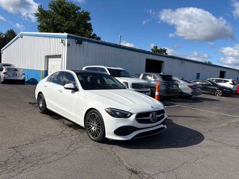 Used 2023 Mercedes-Benz C 300 4MATIC Sedan image 2