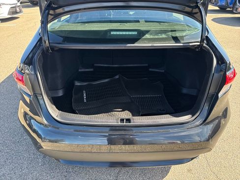 Used 2020 Toyota Corolla LE FWD image 35