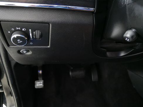 Used 2018 Jeep Grand Cherokee Summit image 26