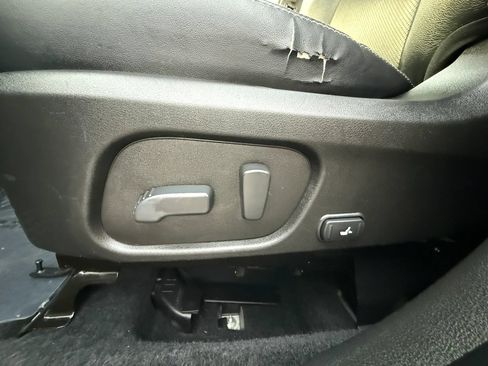 Used 2014 Subaru Forester 2.0XT Touring AWD/4WD image 31