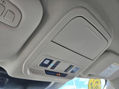 Used 2022 Ford Explorer Platinum w/ Equipment Group 601A image 16