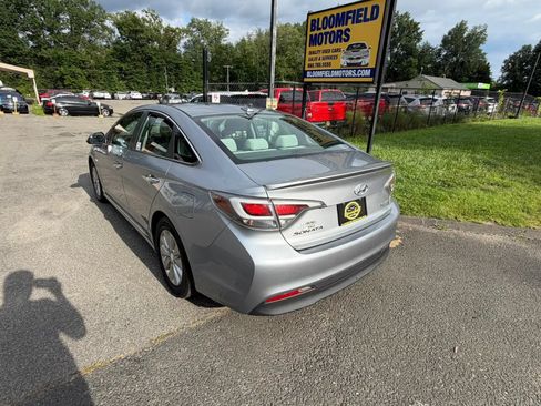 Used 2016 Hyundai Sonata SE FWD image 7