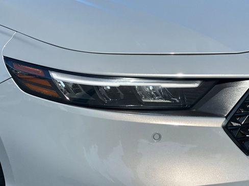 Used 2024 Honda Accord Touring image 10