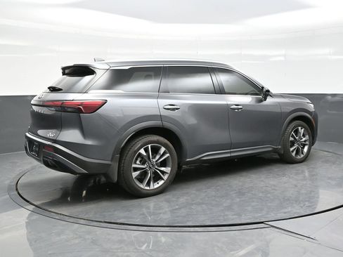 Certified 2023 INFINITI QX60 Luxe w/ Vision Package AWD/4WD image 7