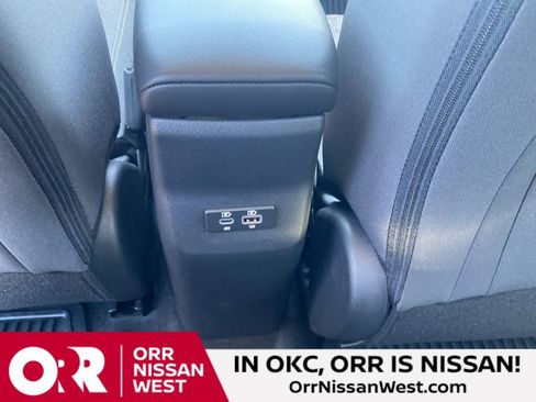 New 2025 Nissan Kicks SV w/ Interior Electronics Package image 17