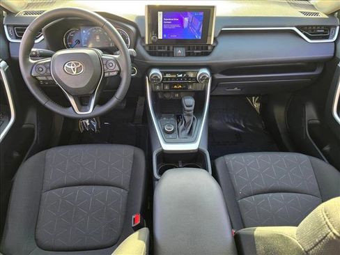 Certified 2025 Toyota RAV4 XLE w/ Convenience Package AWD/4WD image 18