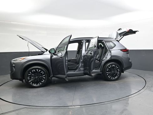 Used 2026 Nissan Rogue Dark Armor AWD/4WD image 42