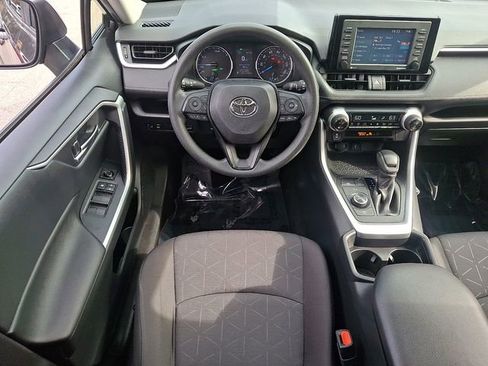 Used 2021 Toyota RAV4 XLE w/ Convenience Package AWD/4WD image 10