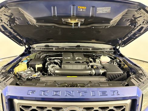 Used 2022 Nissan Frontier SV image 33