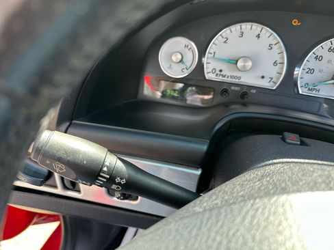 Used 2003 Ford Thunderbird RWD image 11