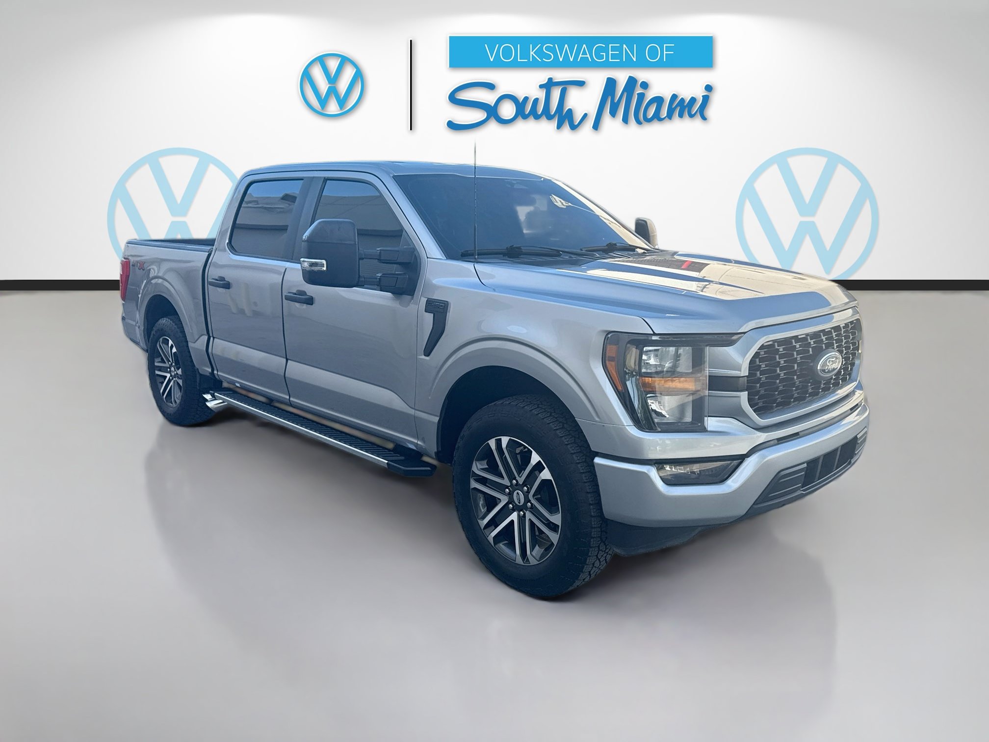 Used 2023 Ford F150 XL RWD image 1