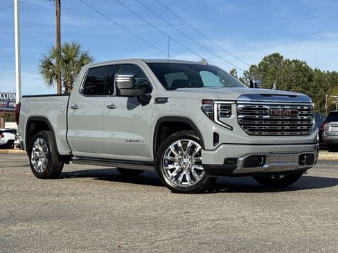 Used 2025 GMC Sierra 1500 Denali w/ Denali Reserve Package image 2